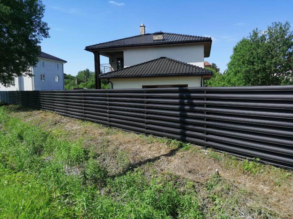 забор из штакетника Черный Стальной Бархат фото4 в Сыктывкаре