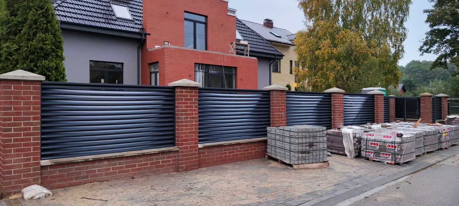 забор-жалюзи с ламелями эко-z ral7024 серый графит фото14 в Сыктывкаре