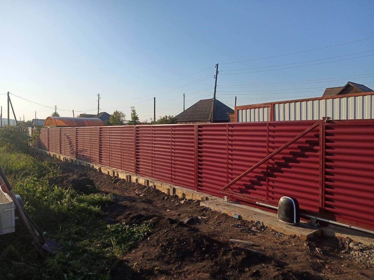 Забор-жалюзи 44м RAL3005/3005 Красное Вино двусторонний фото 3 в Сыктывкаре