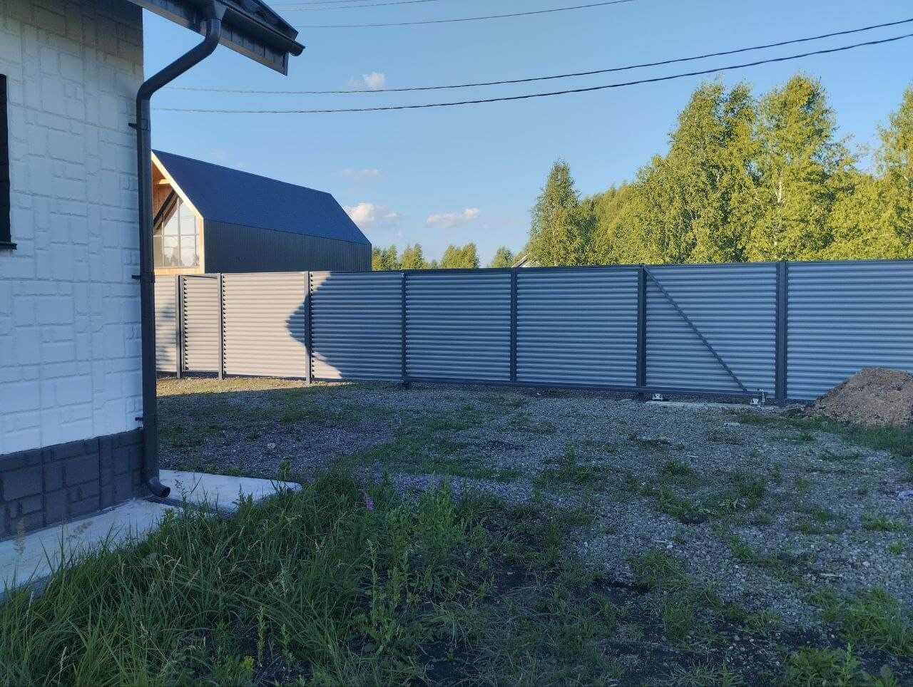 Забор из ламелей еврожалюзи 20м RAL7004 Серый фото 4 в Сыктывкаре