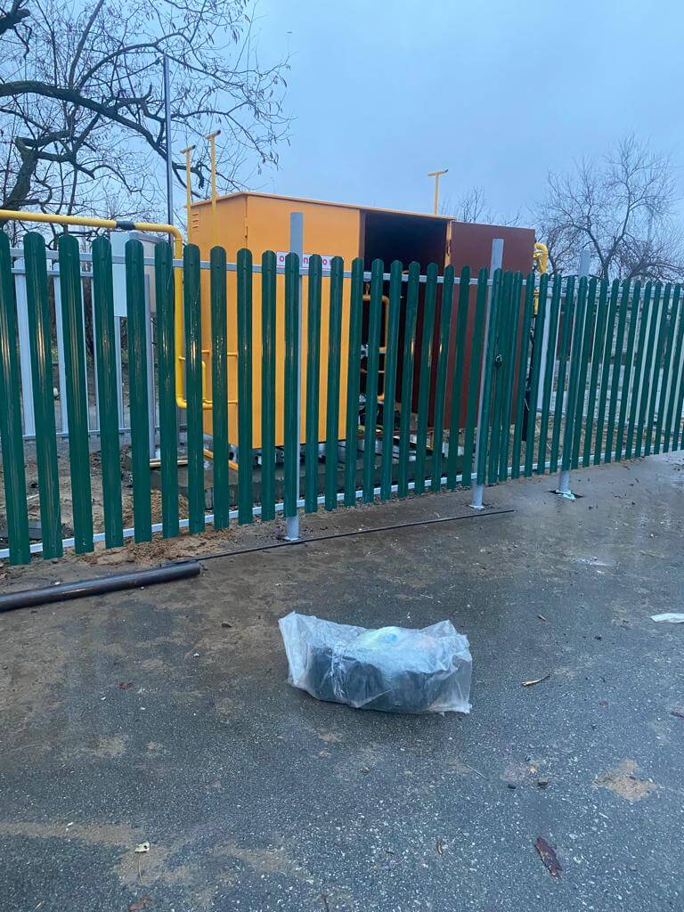 Забор из штакетника ЭКО-М 12м RAL6005 Зеленый Мох в Сыктывкаре