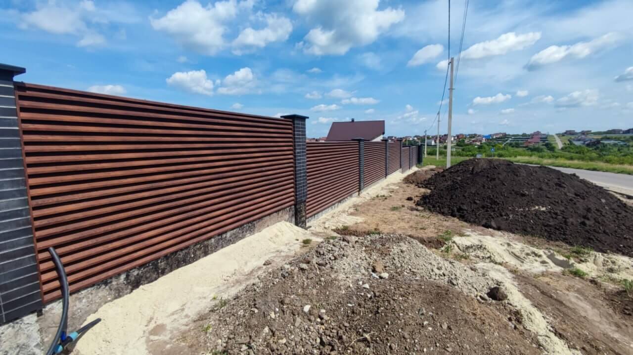 Забор-жалюзи из ламелей 54м ЭКО-Z Античный Дуб (SteelArt) фото 1 в Сыктывкаре