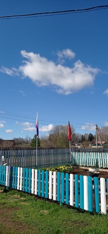Забор из евроштакетника 16м RAL5021 Морская Волна, RAL9003 Белый фото 2 в Сыктывкаре