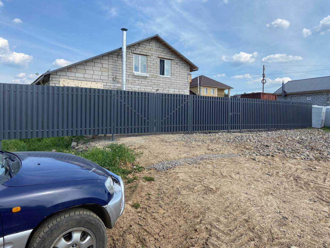 Забор из евроштакетника 16м RAL7024 Серый Графит фото 5 в Сыктывкаре