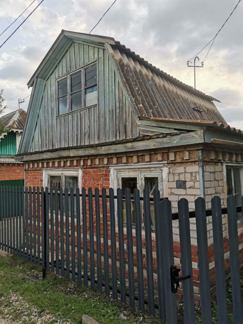 Забор из евроштакетника 7м RAL7024/7024 Серый Графит двусторонний фото 2 в Сыктывкаре