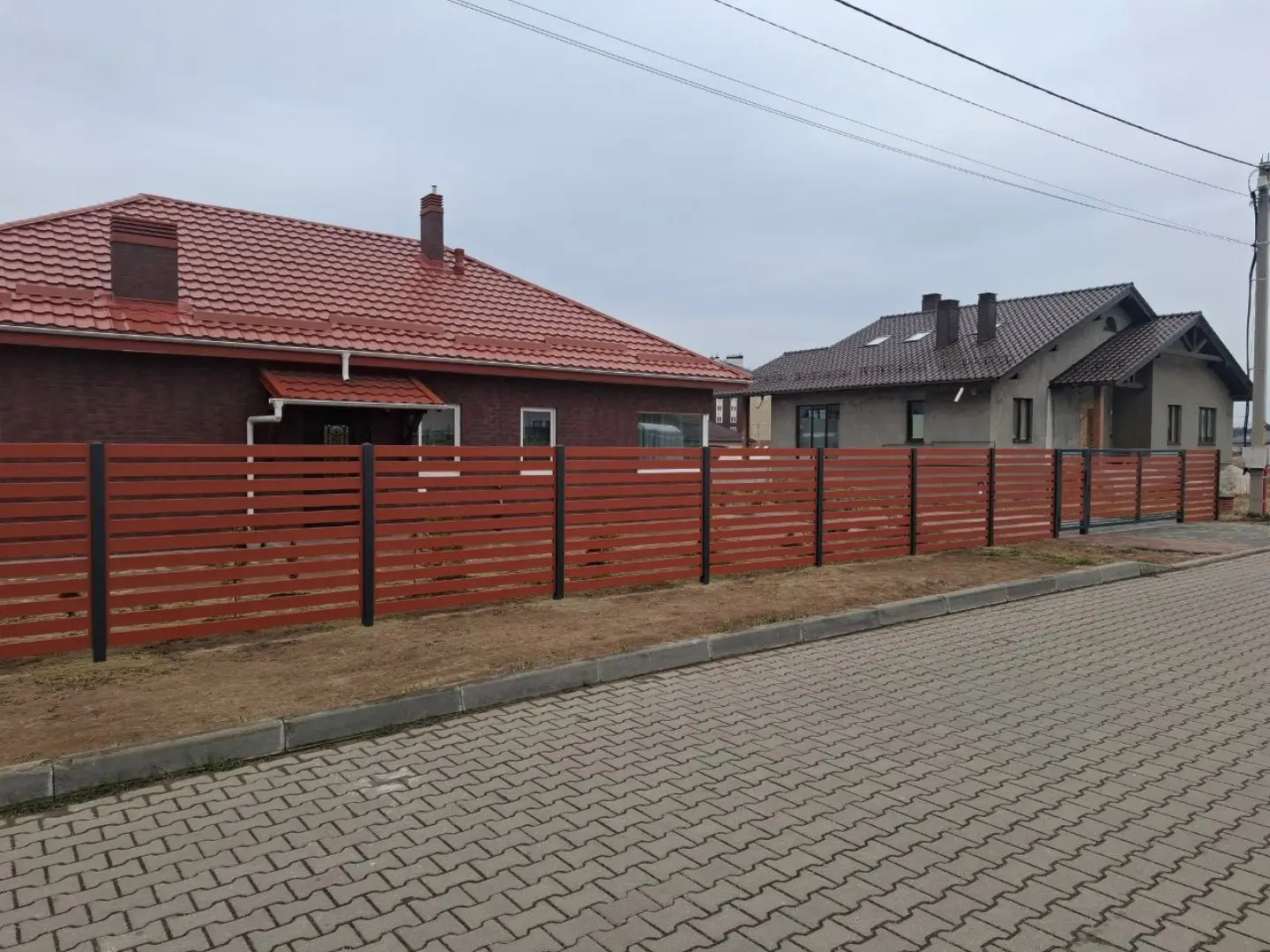 Забор-ранчо из металлопланкена 18м RAL8004 Терракотовый фото 1 в Сыктывкаре